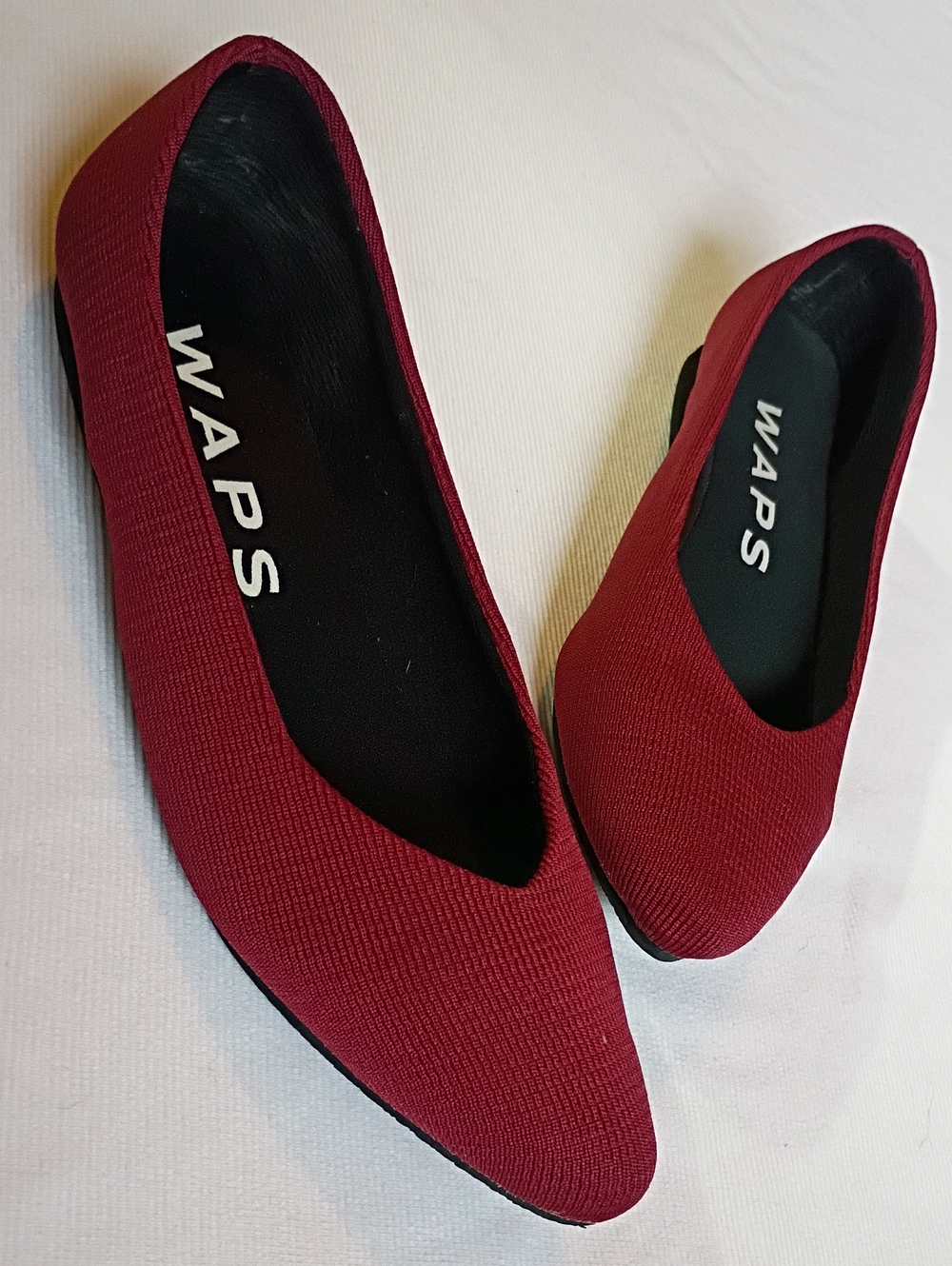 WAPS Women's Pointed Toe Knit Flats in Burgundy